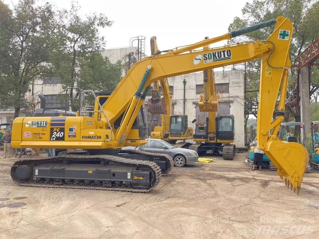 Komatsu PC240-8 Εκσκαφείς με ερπύστριες