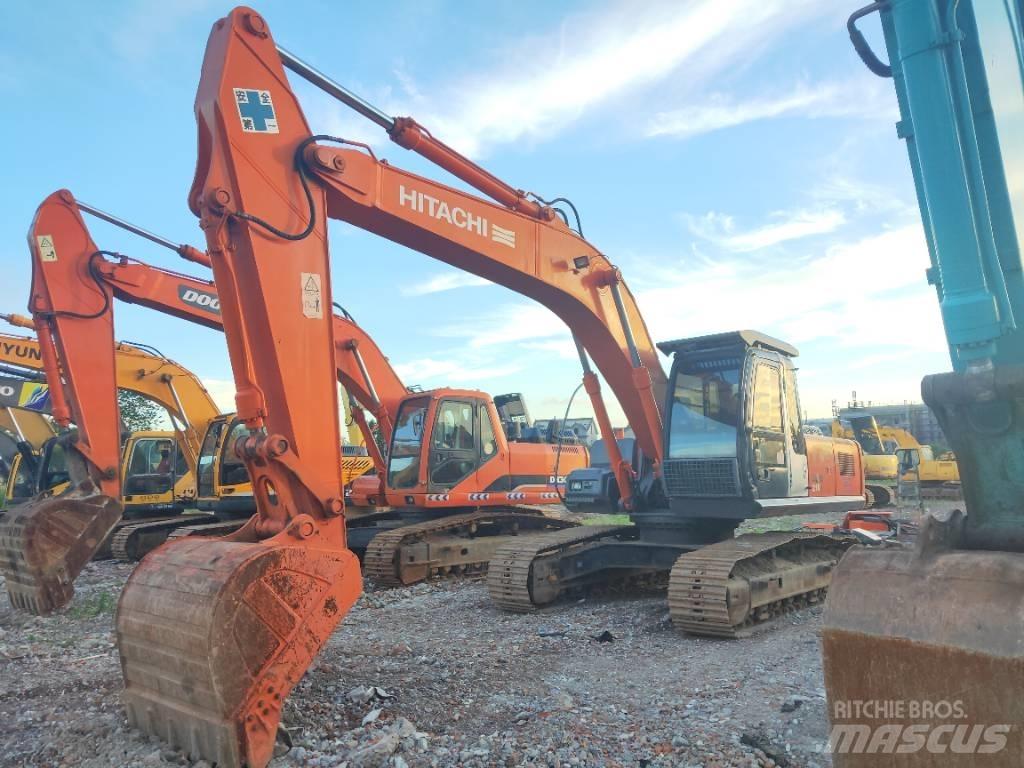 Hitachi ZX 210 Εκσκαφείς με ερπύστριες