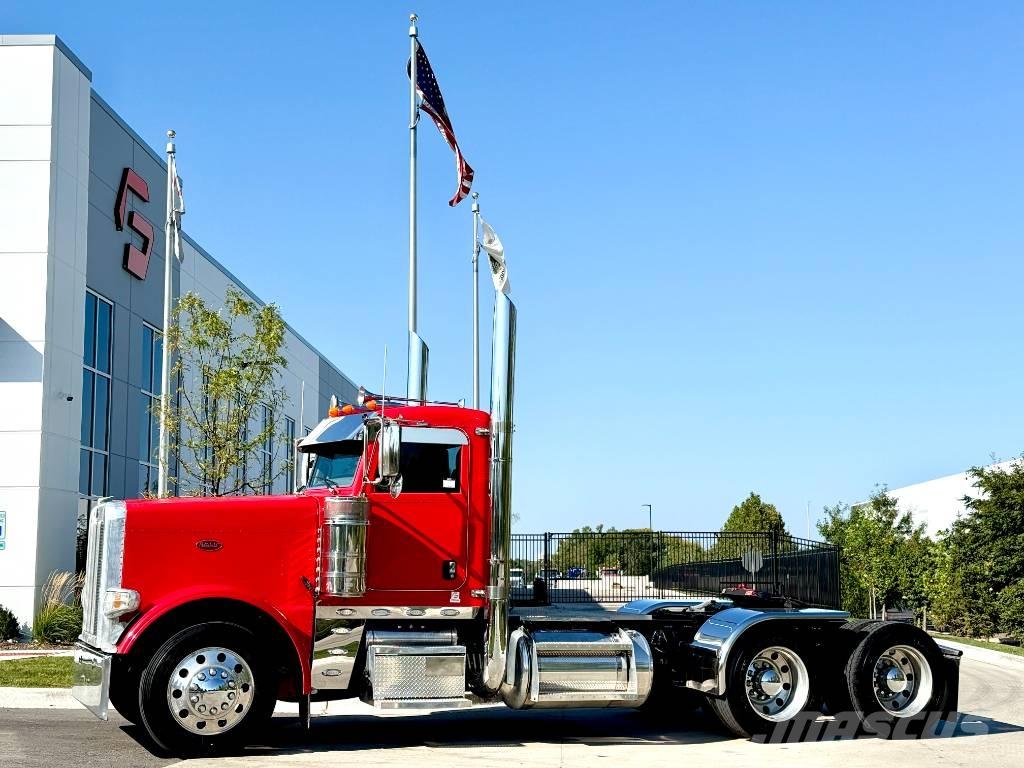 Peterbilt 389 Τράκτορες
