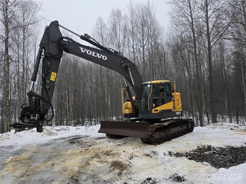 Volvo ECR235DL Εκσκαφείς με ερπύστριες