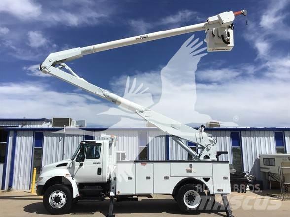 Altec AA755L Εναέριες πλατφόρμες τοποθετημένες σε φορτηγό