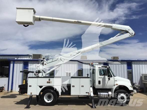 Altec AA755L Εναέριες πλατφόρμες τοποθετημένες σε φορτηγό
