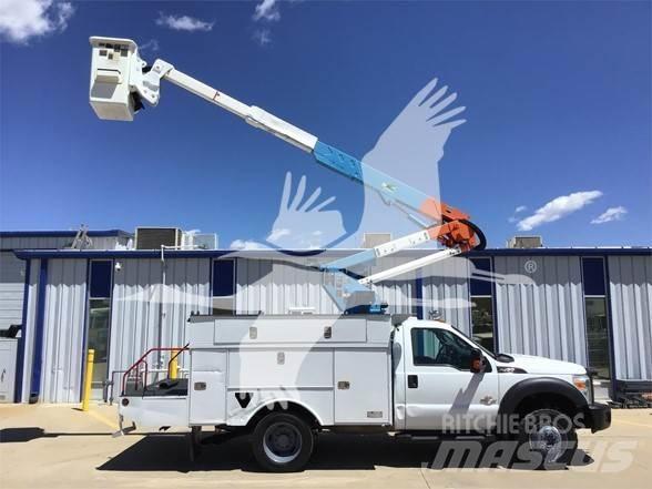 Altec AT37G Εναέριες πλατφόρμες τοποθετημένες σε φορτηγό