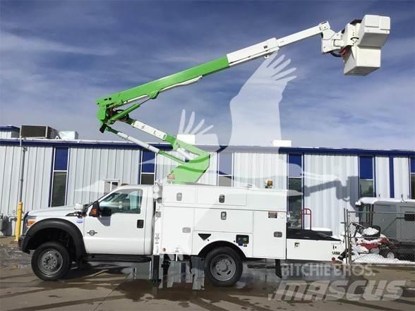 Altec AT40G Εναέριες πλατφόρμες τοποθετημένες σε φορτηγό