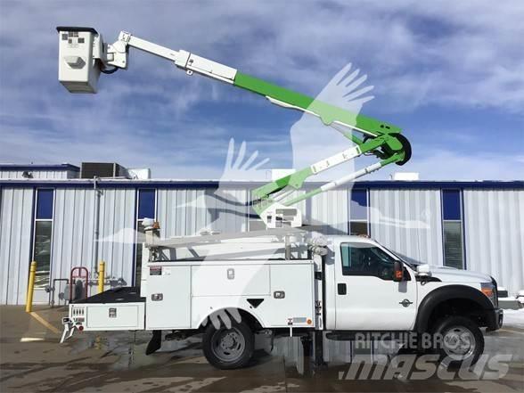 Altec AT40G Εναέριες πλατφόρμες τοποθετημένες σε φορτηγό