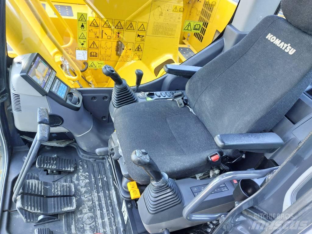Komatsu PC228USLC-11 Εκσκαφείς με ερπύστριες
