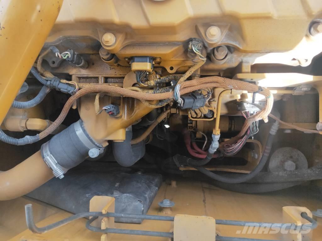 CAT 340D Εκσκαφείς με ερπύστριες