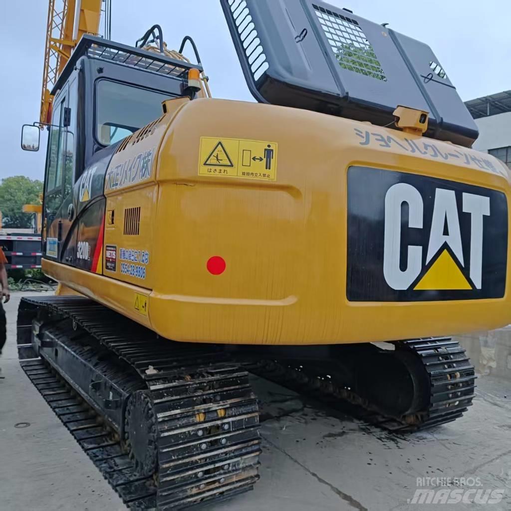 CAT 320 Εκσκαφείς με ερπύστριες