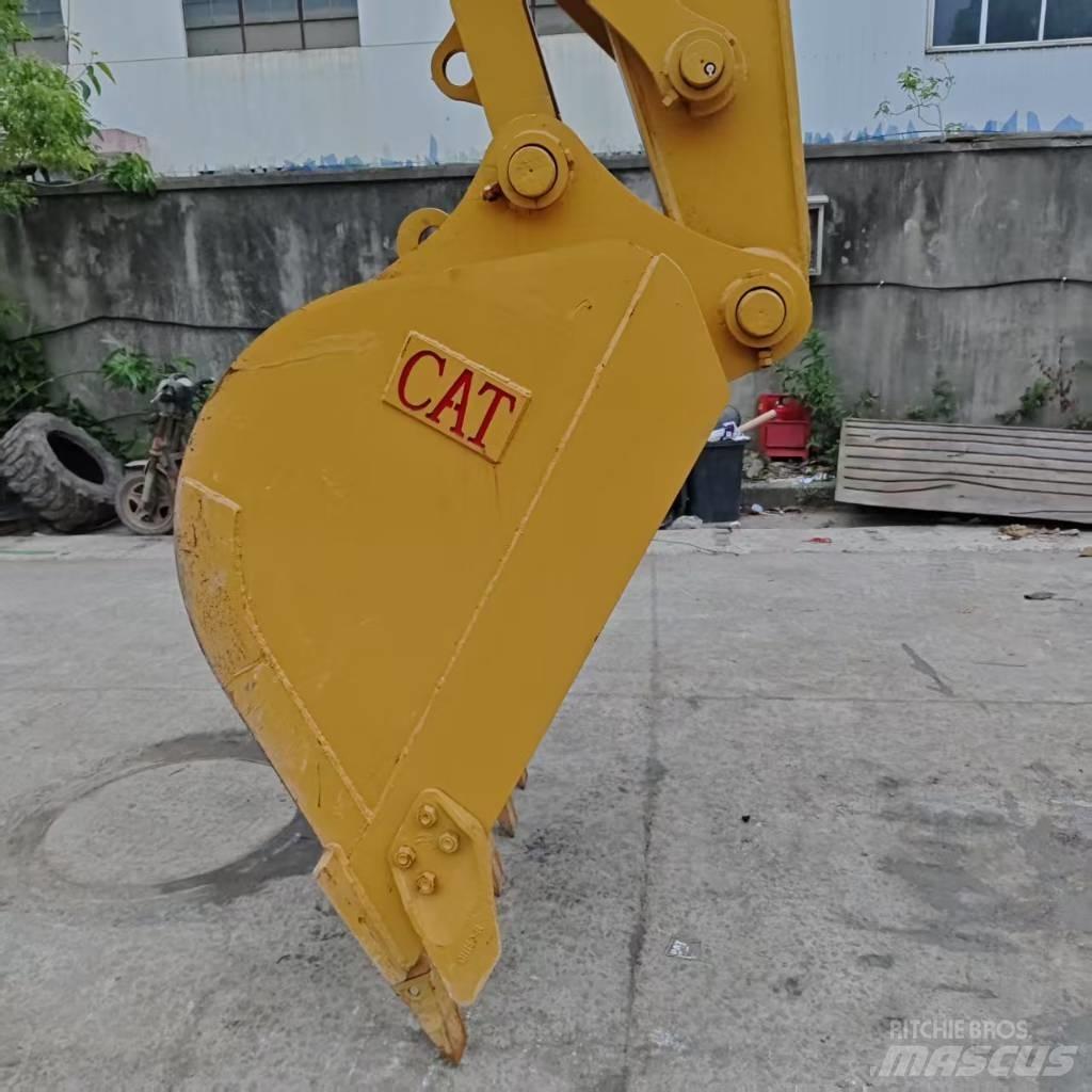 CAT 320 Εκσκαφείς με ερπύστριες