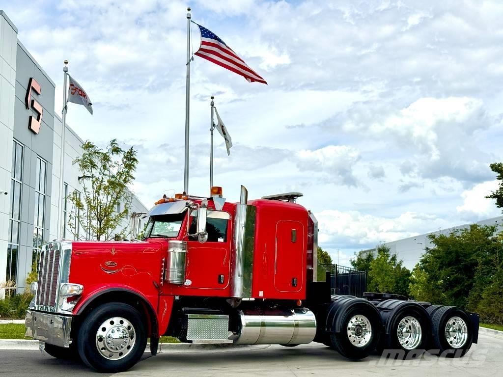Peterbilt 388 Τράκτορες
