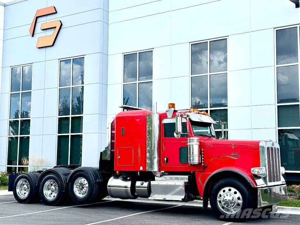 Peterbilt 388 Τράκτορες