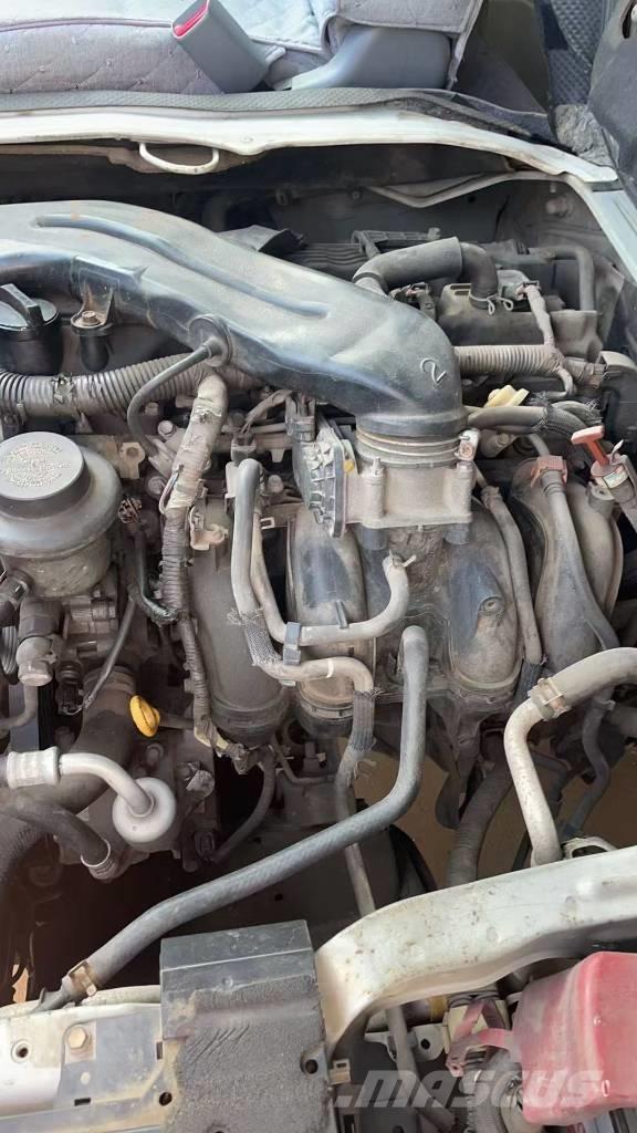 Toyota Hiace Υπεραστικά Λεωφορεία 