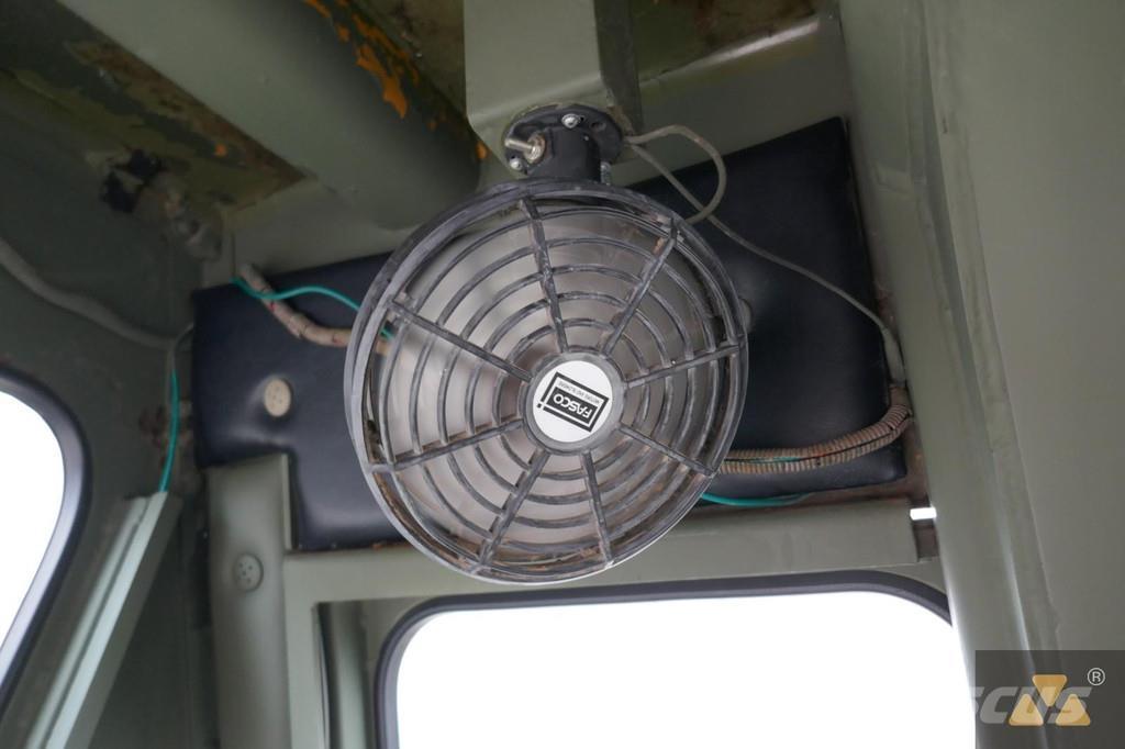 CAT D7G Ex-army Μπουλντόζες με ερπύστριες