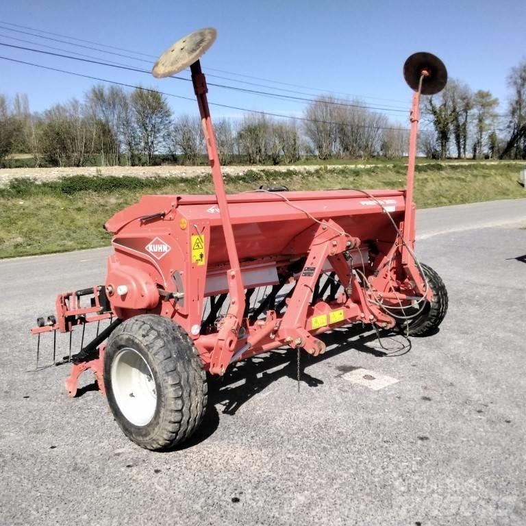 Kuhn Premia 300 Σπορείς