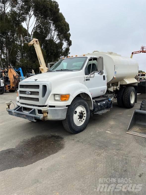 Ford F750 SD Βυτιοφόρα φορτηγά