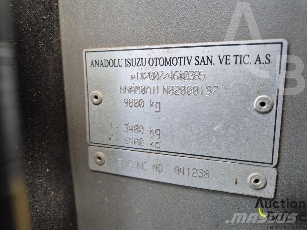 Isuzu NOVO Άλλα Vans