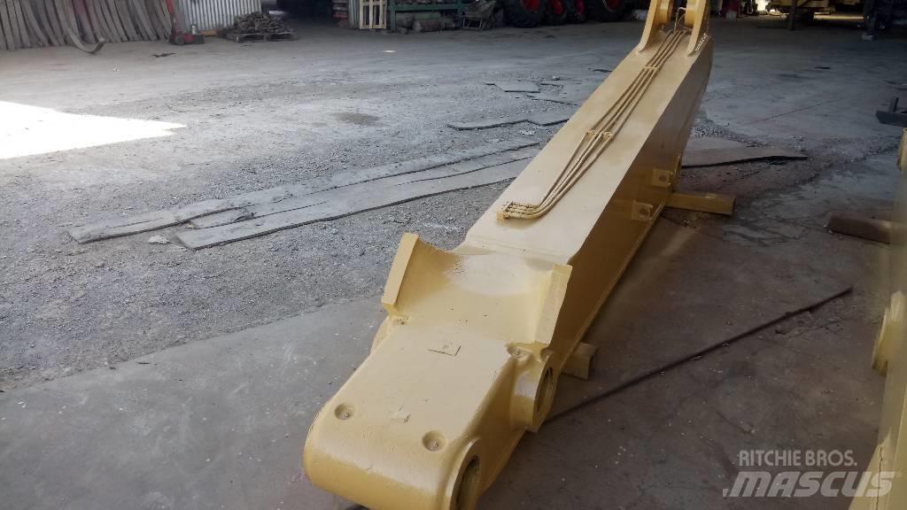 CAT 245 Μπούμες και κουτάλες