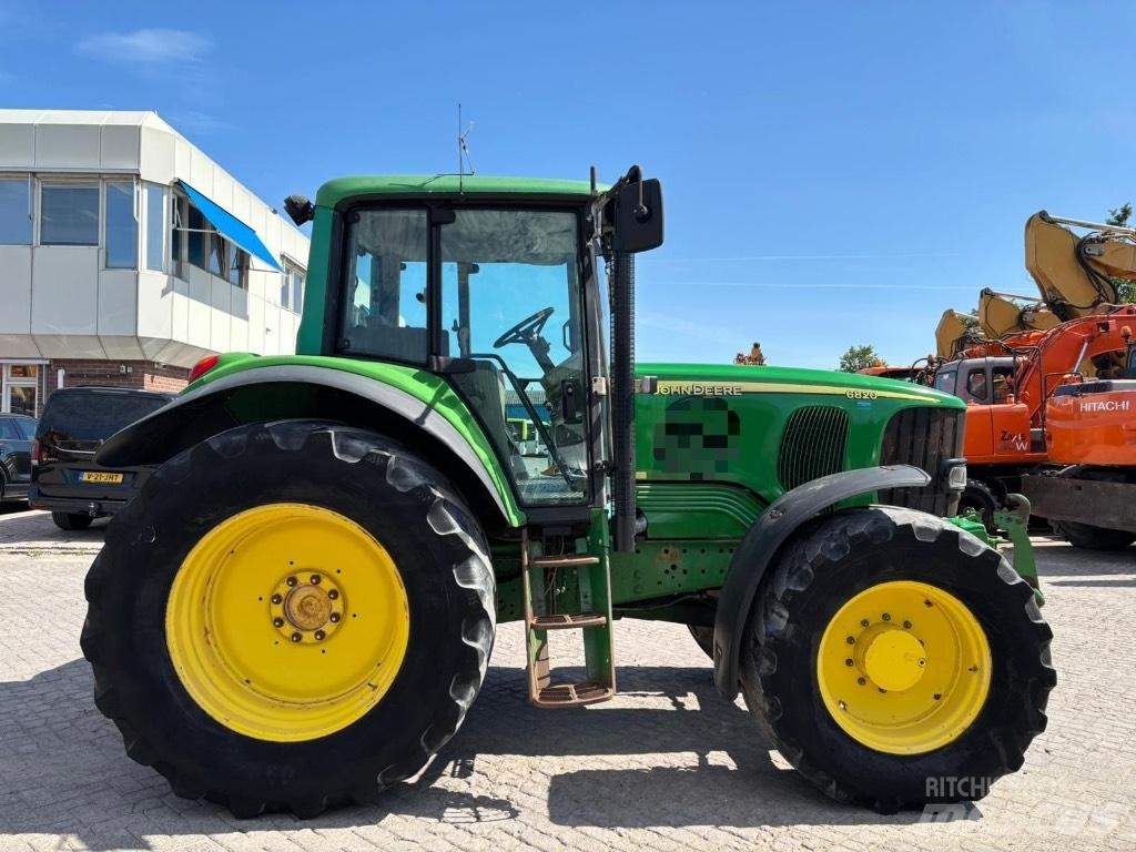 John Deere 6820 AQ Τρακτέρ