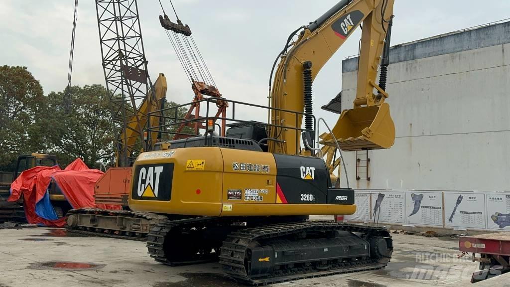 CAT 326D2 Εκσκαφείς με ερπύστριες