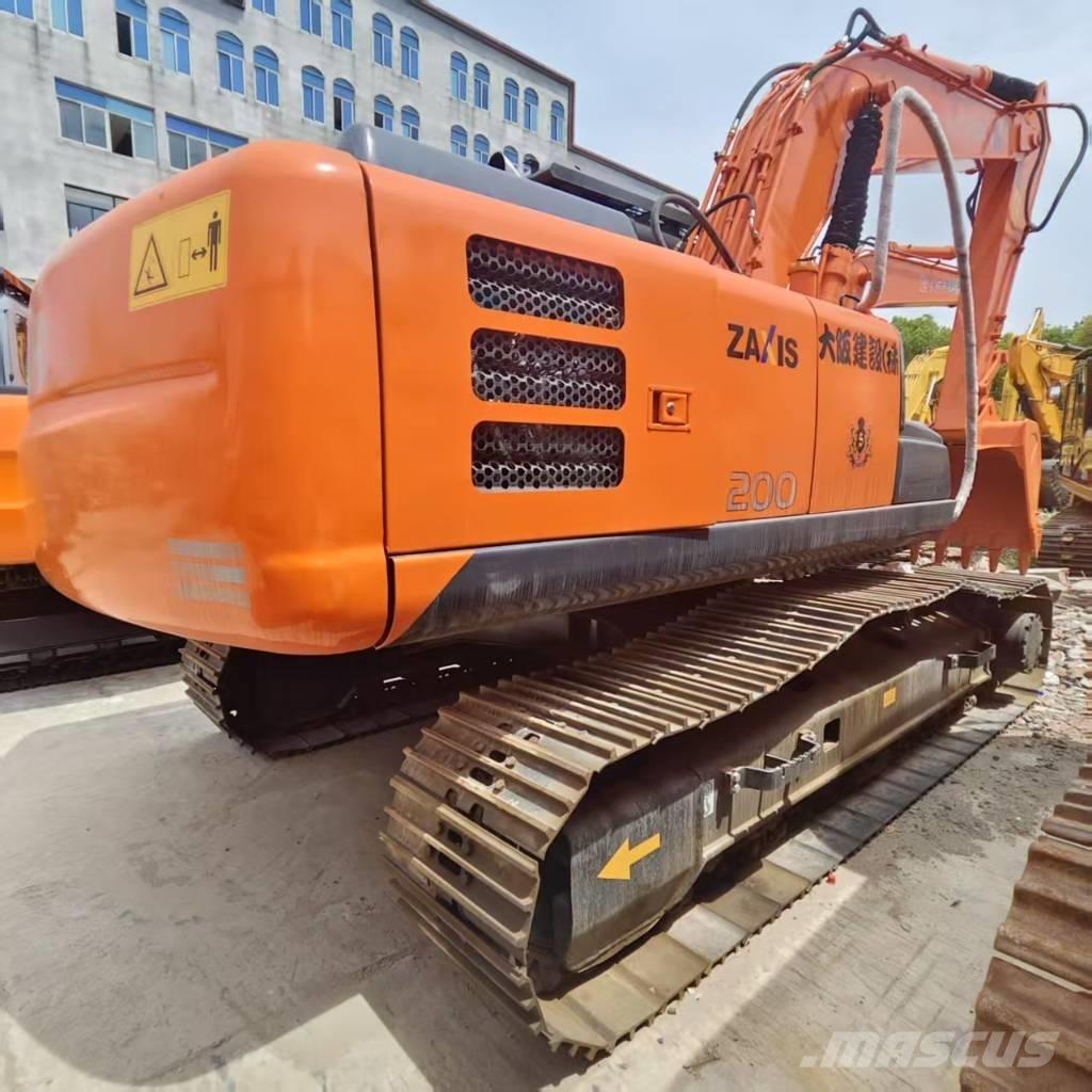 Hitachi ZX 200 Εκσκαφείς με ερπύστριες