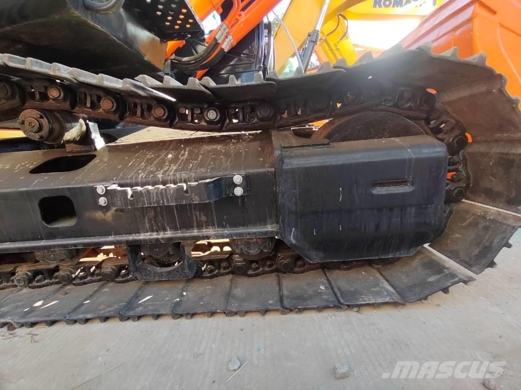 Hitachi ZX 200 Εκσκαφείς με ερπύστριες