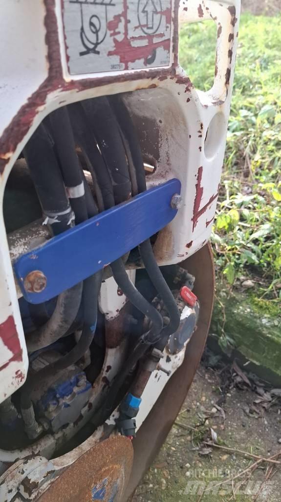 Dynapac CC1200 VI Οδοστρωτήρες διπλού κυλίνδρου