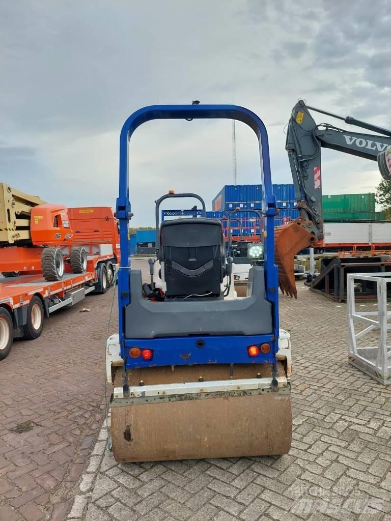 Dynapac CC1200 VI Οδοστρωτήρες διπλού κυλίνδρου