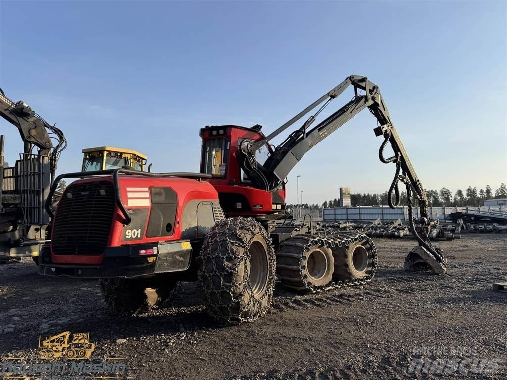 Komatsu 901 Θεριζοαλωνιστικές μηχανές