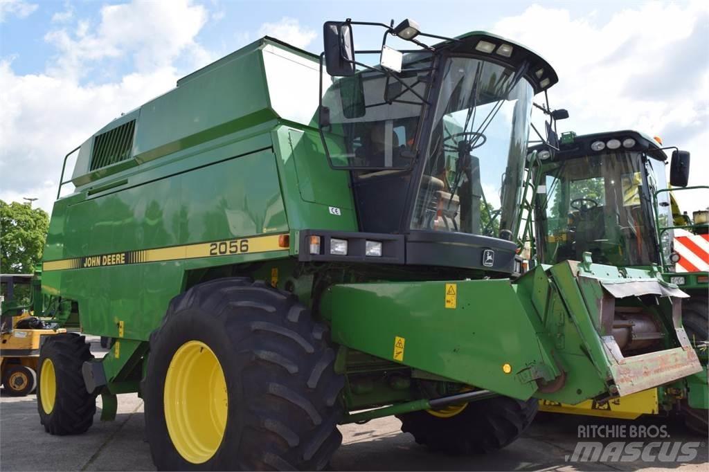 John Deere 2056 Θεριζοαλωνιστικές μηχανές