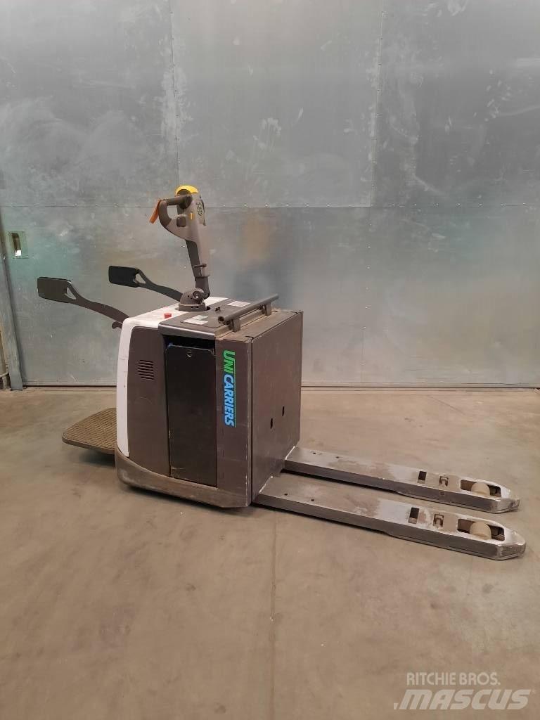 UniCarriers PMR200 Χειροκίνητο περονοφόρο ανυψωτικό με πλατφόρμα