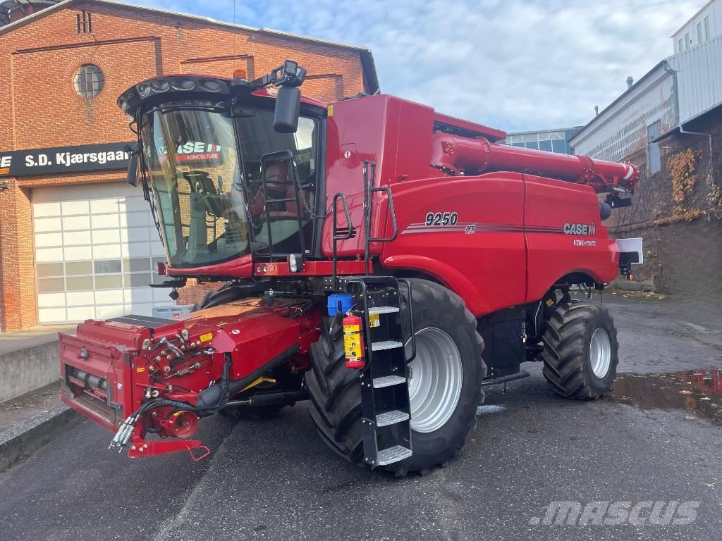 Case IH 9250 Θεριζοαλωνιστικές μηχανές