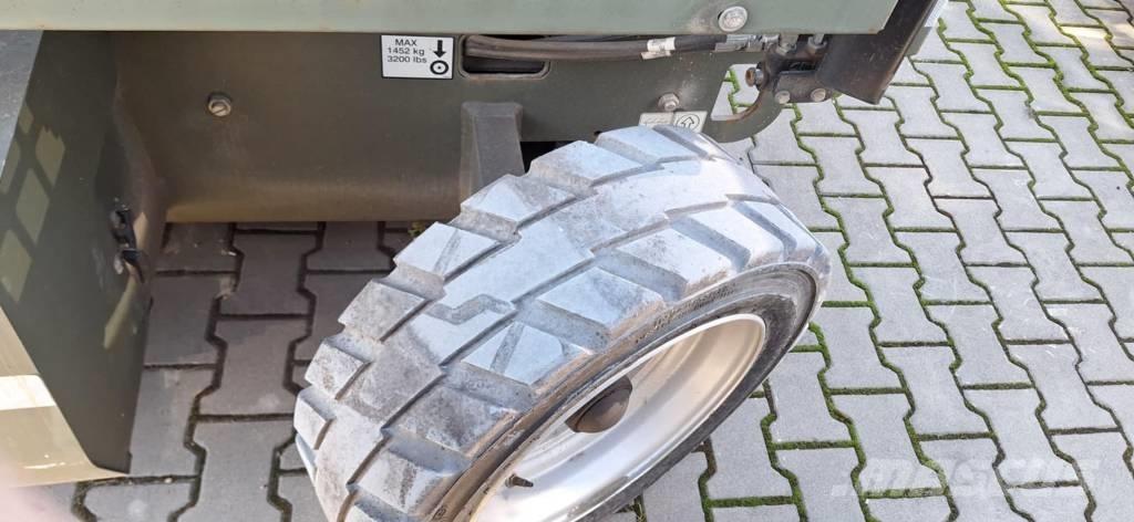 JLG M 3369 Ανυψωτήρες ψαλιδωτής άρθρωσης