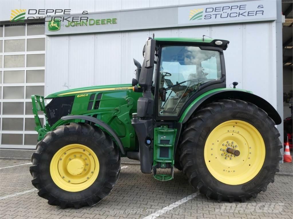 John Deere 6250R Τρακτέρ