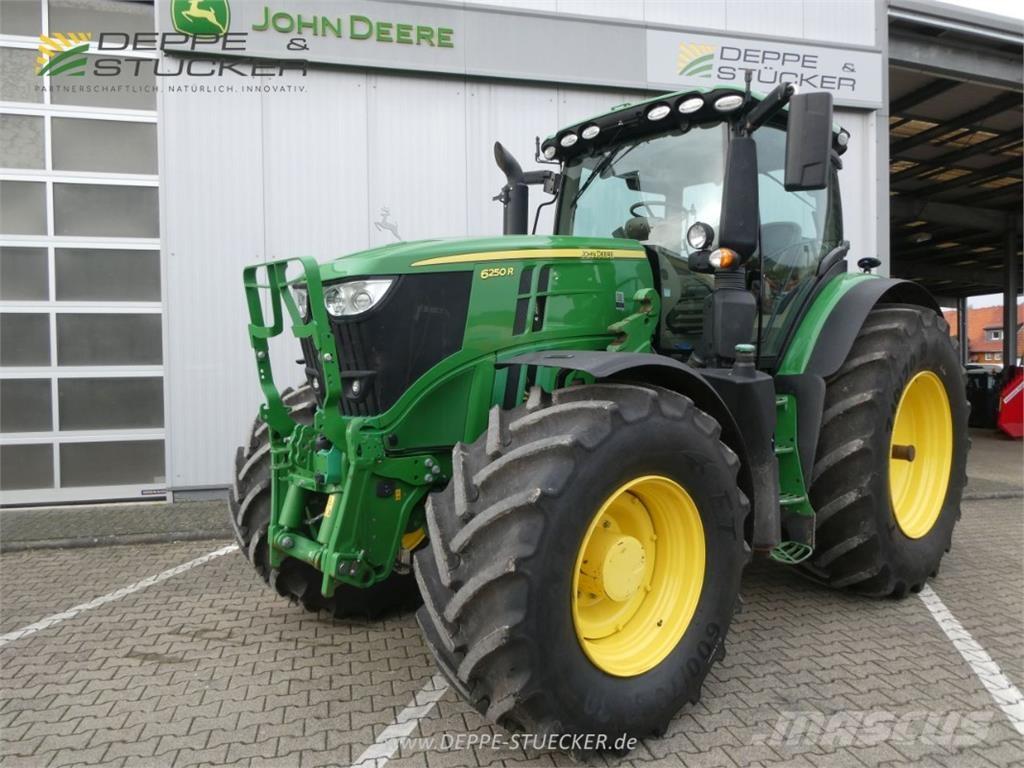John Deere 6250R Τρακτέρ