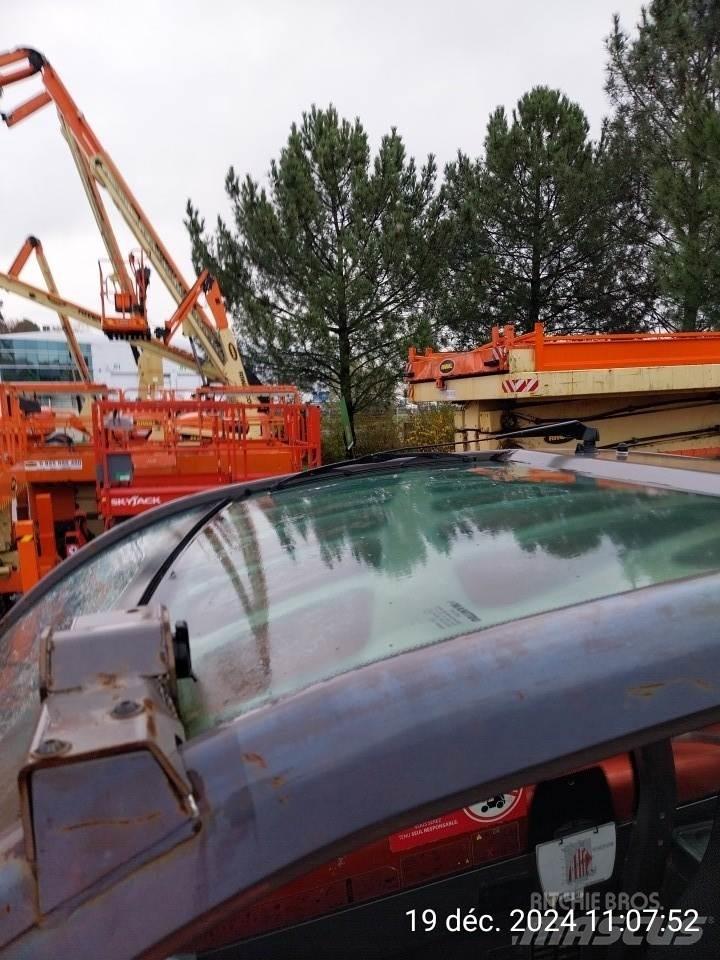 Manitou MT1440 Τηλεσκοπικοί ανυψωτές