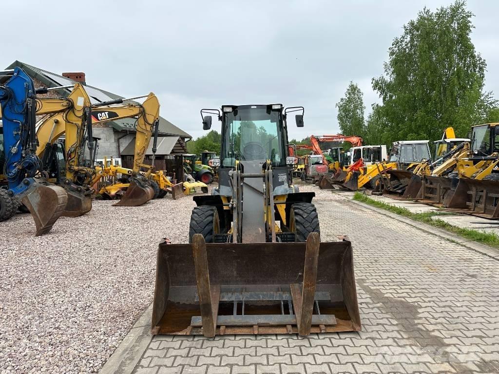 New Holland W 70 TC Φορτωτές με λάστιχα (Τροχοφόροι)