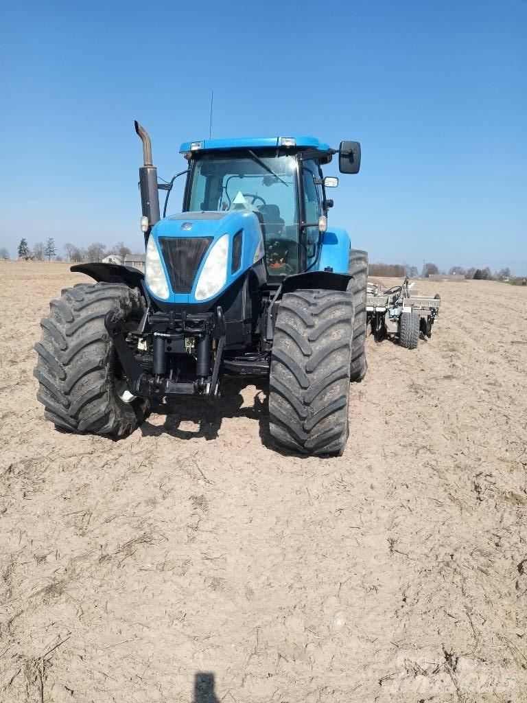 New Holland T 7060 Τρακτέρ