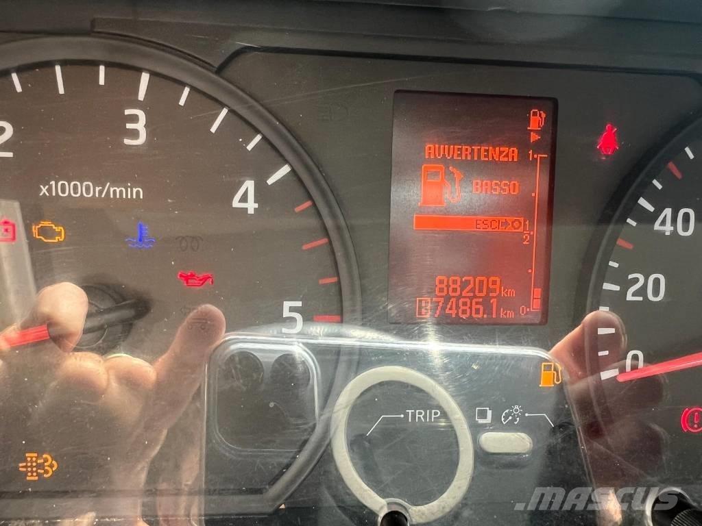 Palfinger P 200 A Εναέριες πλατφόρμες τοποθετημένες σε φορτηγό
