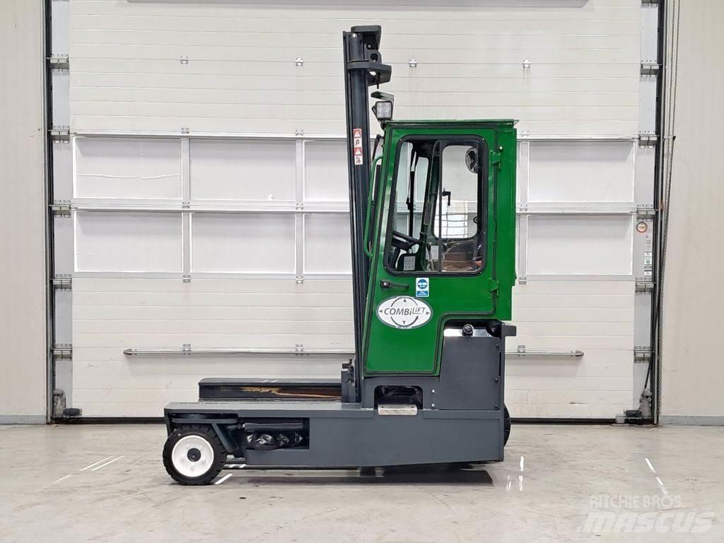 Combilift C3000 Γερανοί πλευρικής φόρτωσης εμπορευματοκιβωτίων