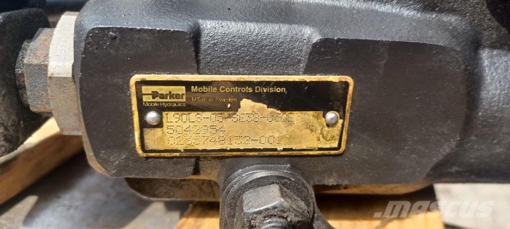 Valmet 911.1 Θεριζοαλωνιστικές μηχανές