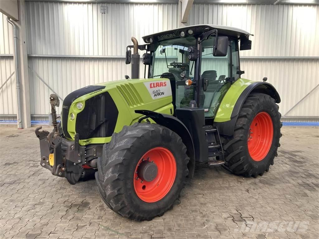 CLAAS Arion 640 Τρακτέρ