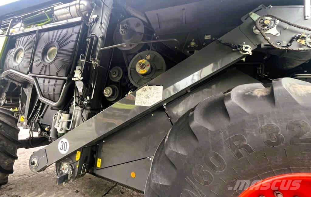 CLAAS Lexion 6800 Θεριζοαλωνιστικές μηχανές