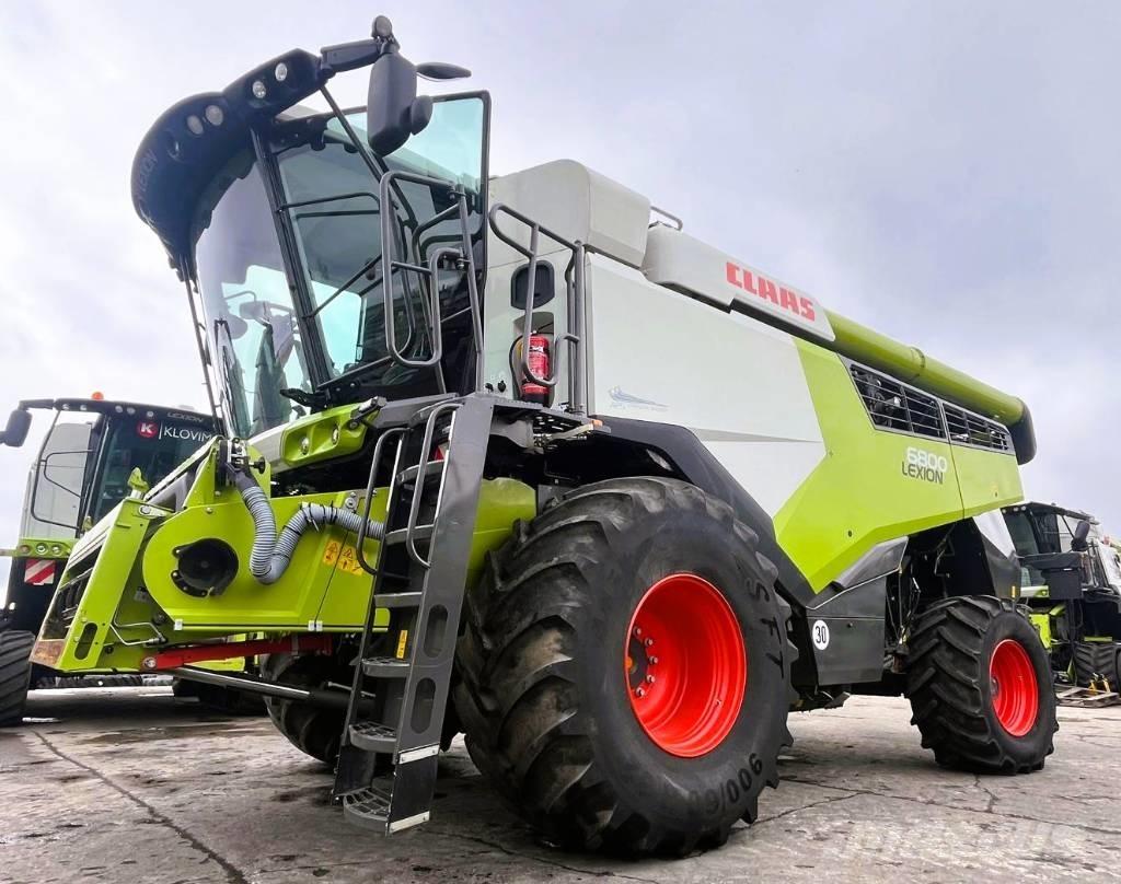 CLAAS Lexion 6800 Θεριζοαλωνιστικές μηχανές