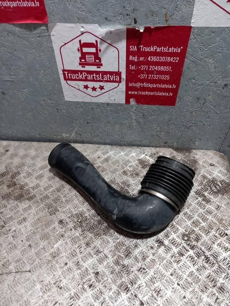 MAN TGX  81082010490 Καμπίνες και εσωτερικό