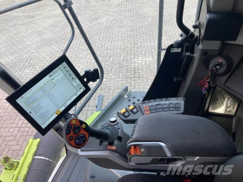 CLAAS LEXION 5400 Θεριζοαλωνιστικές μηχανές