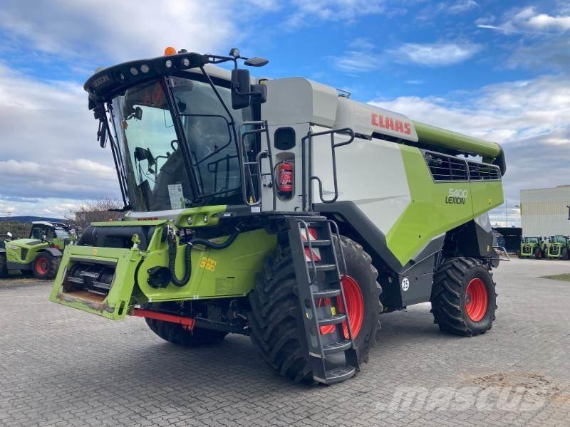 CLAAS LEXION 5400 Θεριζοαλωνιστικές μηχανές