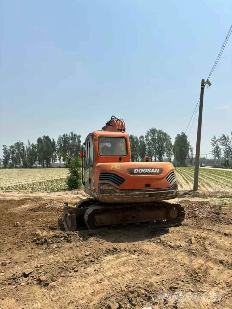 Doosan DX 75 Εκσκαφείς με ερπύστριες