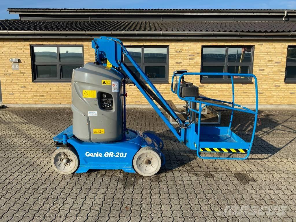 Genie GR 20 J Ανυψωτήρες με κατακόρυφους πυλώνες