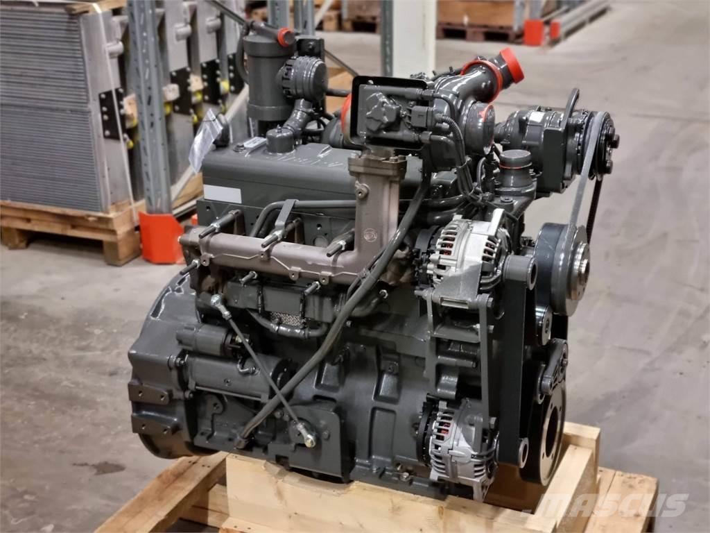 Komatsu 49 AWF Κινητήρες