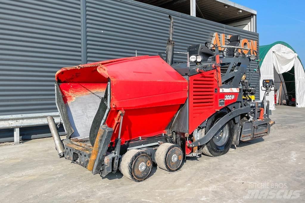 Bomag BF 300 P Επίστρωση ασφάλτου
